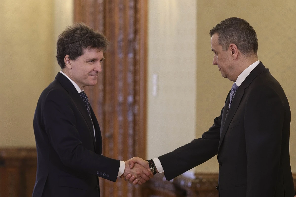 Siegfried Mureşan despre o eventuală neparticipare a PSD la votul Guvernului: Ar fi o lipsă flagrantă de respect faţă de Parlament și un act ostil față de președintele Nicușor Dan