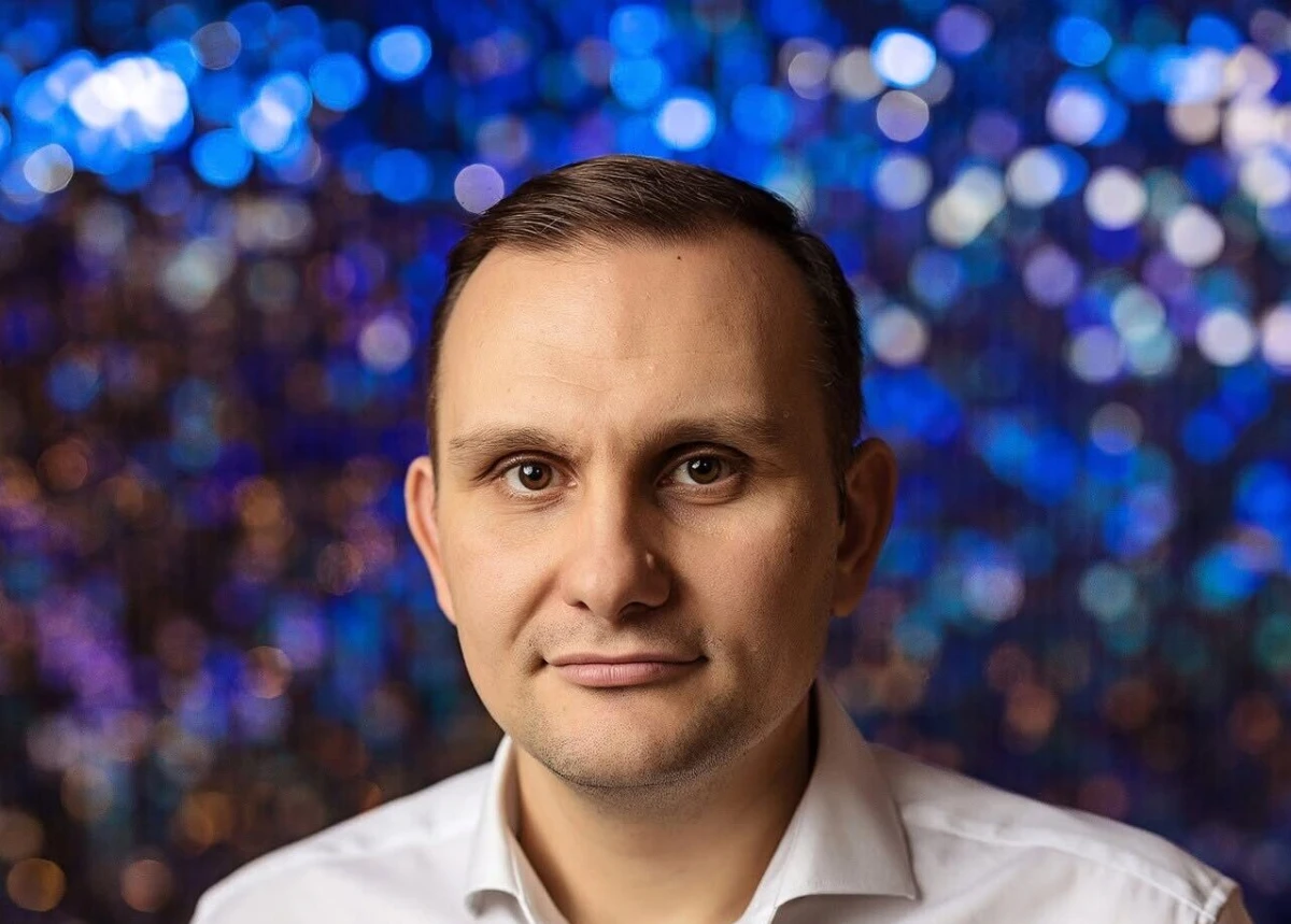 Alexandru Muntean, vicepreședintele USR Dâmbovița, acuzat că voia să exporte un utilaj în Belarus, colaborează de mulți ani cu cetățeni ruși / A fost asociat cu doi ruși într-o firmă vizată de dosarul DIICOT