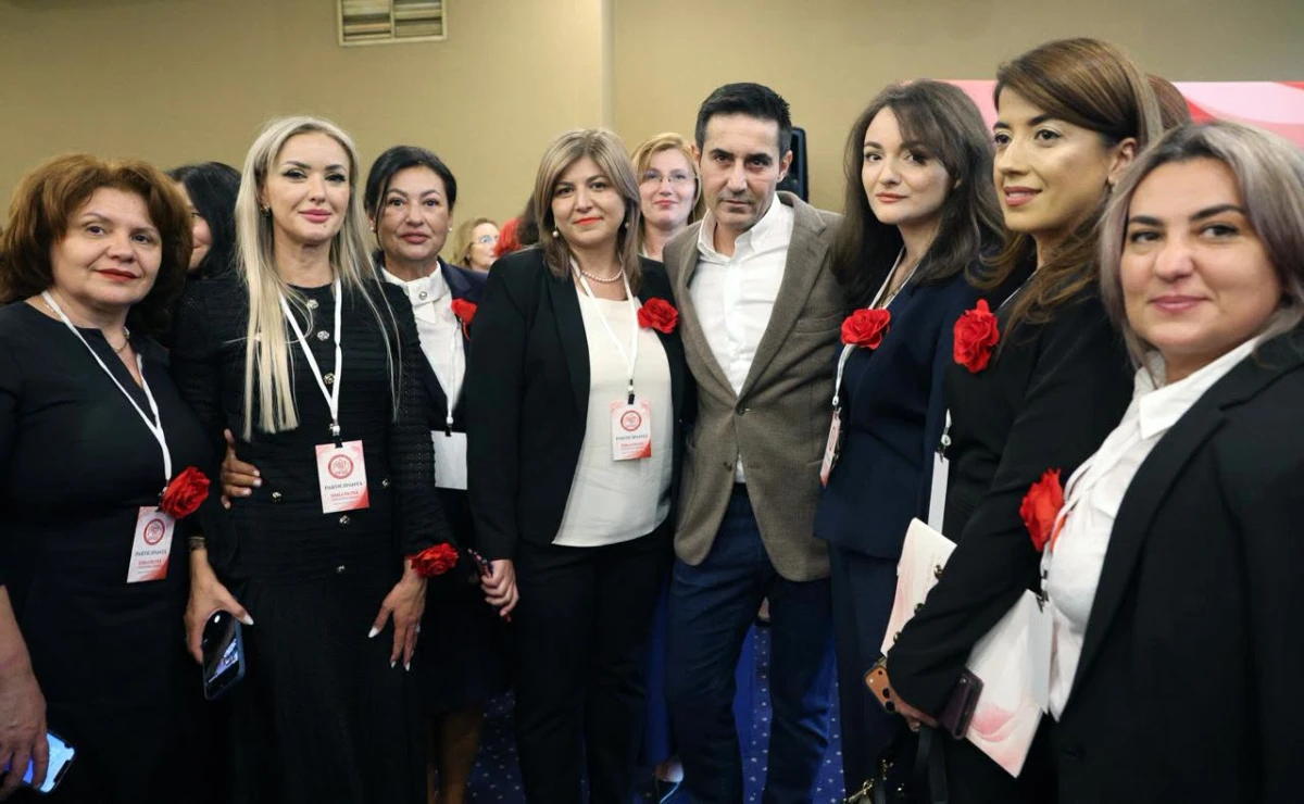 Claudiu Manda, la Sinaia, cu femeile social-democrate: PSD este pregătit pentru alegeri anticipate / Suntem pregătiți și să ne asumăm guvernarea