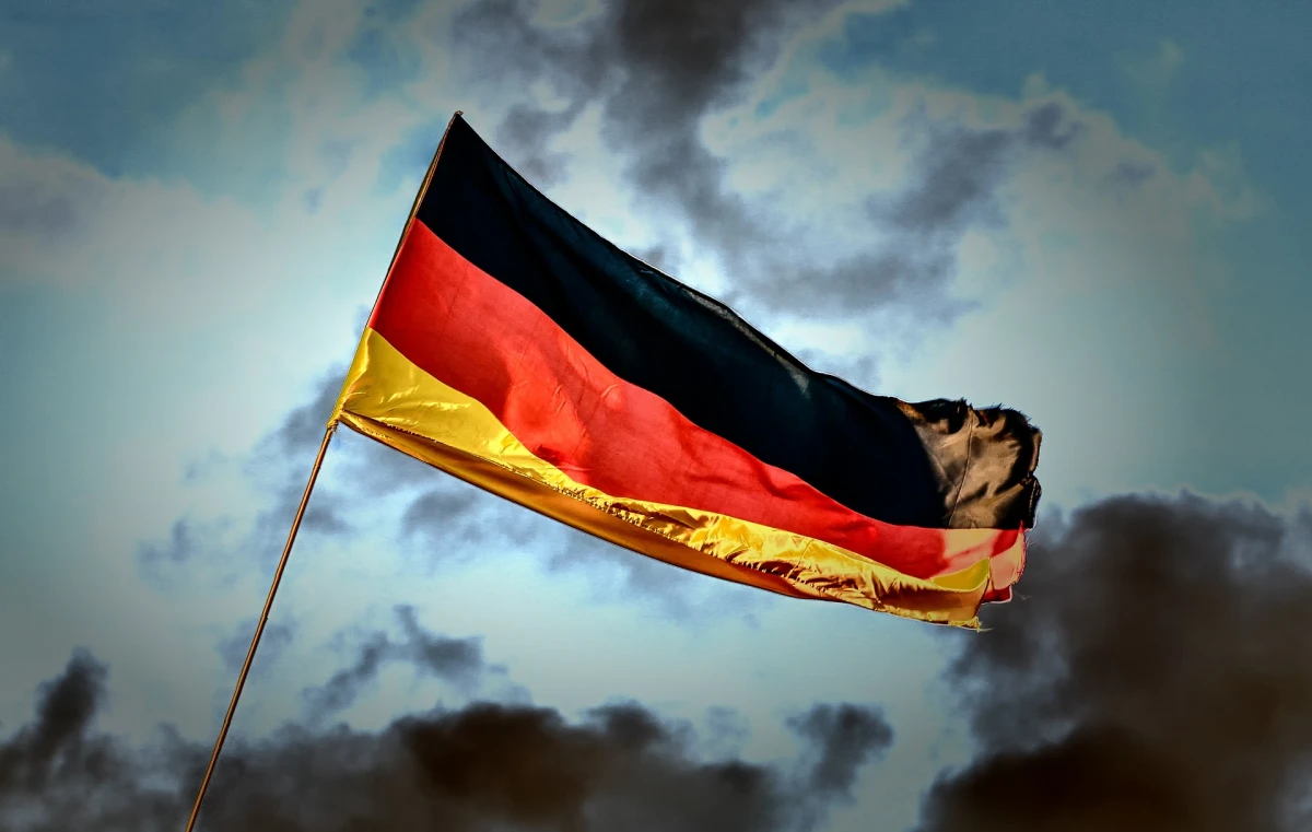 Protest al muncitorilor din industria auto din Germania / ”Nu suntem de vină pentru eşecurile din ultimii ani” / Ies în stradă angajații de la Volkswagen, Mercedes, BMW, Audi și Porsche