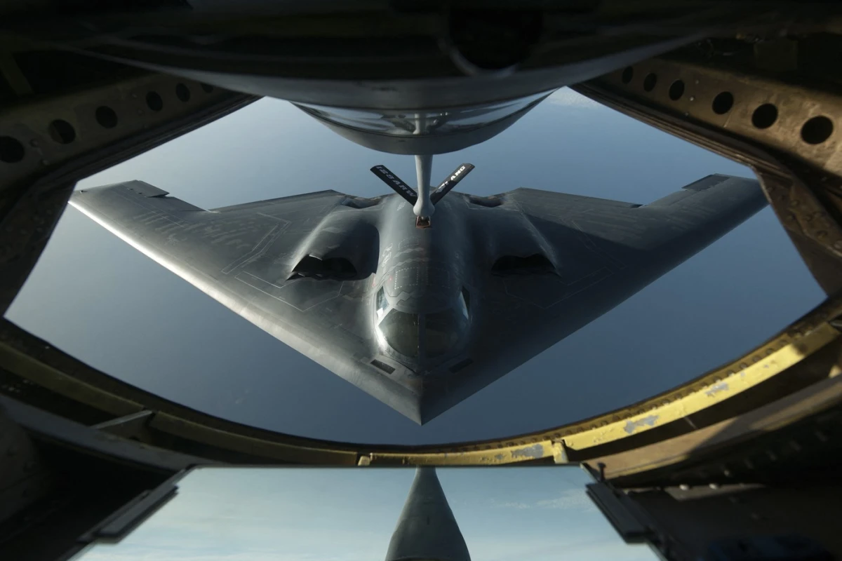BREAKING | ”Incident major” în Marea Britanie, cu explozibili în apropiere de baza aeriană de unde decolează bombardierele SUA spre Iran / Gardienii Revoluției, în iulie: ”O țintă legitimă” / Mai multe persoane reținute