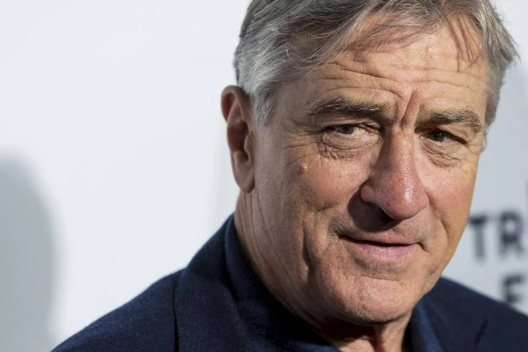 Robert De Niro și Martin Scorsese, decorați cu Legiunea de Onoare de președintele Franței pentru „angajamentul lor față de cinema și conservarea acestuia”
