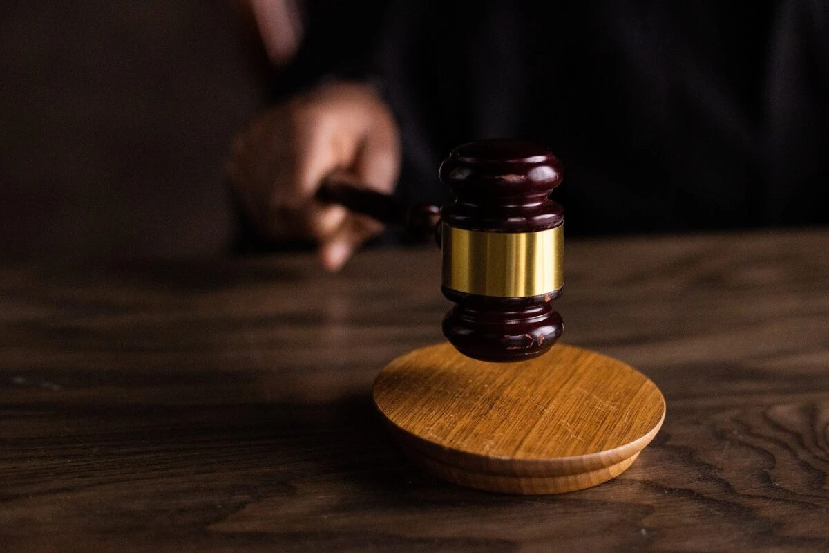 Crima de la Cenei: 15 ani de detenţie pentru unul dintre adolescenţii criminali şi daune de peste un milion de euro / Decizia nu este definitivă