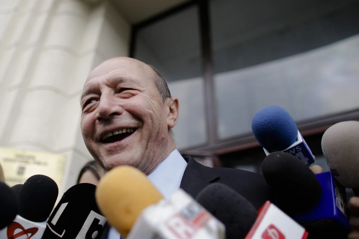 VIDEO Băsescu despre Siegfried Mureșan: ”L-am cunoscut la PPE, era în delegația cu care venea doamna Merkel” / ”Afirmații că ar fi fost spion german sunt de un ridicol total” / ”Eu n-am cerut bani nimănui”
