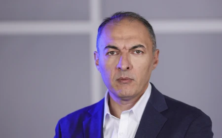 KimberlyGate. ”Momentul Adevărului” pentru Sorin Grindeanu și George Simion: au demis guvernul României pentru o afacere cu companii din cercul MAGA?