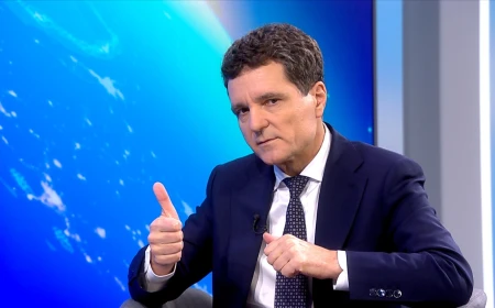 Nicușor Dan, interviu la un post de radio american: „Președintele Trump a avut dreptate. În NATO trebuie să avem o contribuție echilibrată”