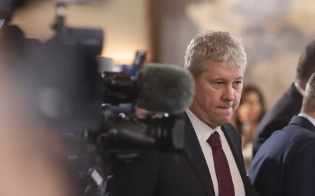 Cătălin Predoiu, membru al taberei puciștilor pro-PSD care riscă să nu mai prindă locuri eligibile pe listele de candidați, îi critică pe liderii care vor alegeri anticipate