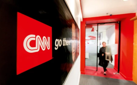 CNN, MS NOW şi Politico dau în judecată administraţia Trump, după ce li s-a interzis accesul la Casa Albă