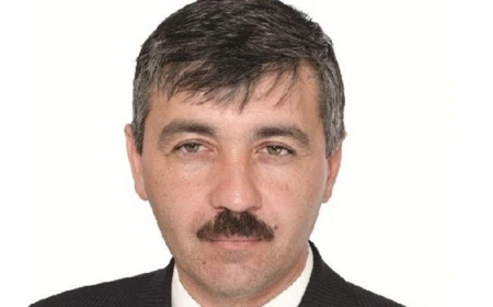 Primarul unei comune din Prahova, trimis în judecată după moartea unui băiat de 16 ani / Decesul s-a produs într-o balastieră ilegală ce ar  fi fost deținută de primar și fratelui lui
