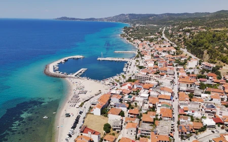Veniturile din turism au ajuns în Grecia la peste 13,5 miliarde de euro, în primele şapte luni / O creștere cu 12% / Britanicii au cheltuit cel mai mult: aproape 3 miliarde