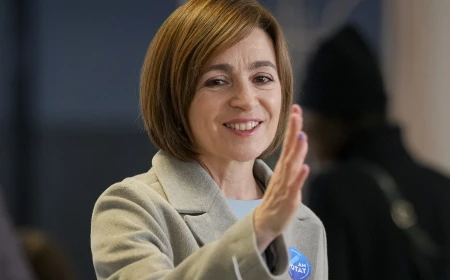 Opoziția din Moldova inițiază procedura de suspendare a președintei Maia Sandu, dar nu dispune de suficiente voturi pentru un vot favorabil
