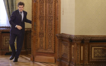 Nicușor Dan, primele declarații după eșecul guvernului Siegfried Mureșan