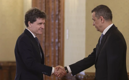 Siegfried Mureşan despre o eventuală neparticipare a PSD la votul Guvernului: Ar fi o lipsă flagrantă de respect faţă de Parlament și un act ostil față de președintele Nicușor Dan