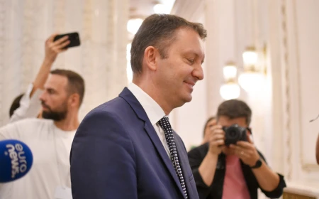 Siegfried Mureșan, întrebat despre Olguța Vasilescu și ”scrântitul limbii” din cauza numelui său: ”Mai bine și-ar trimite soțul la muncă în Parlamentul European / Îi privesc cu simpatie, arată cât de mici sunt”