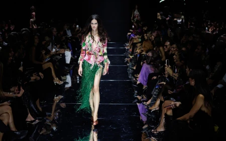 Roberto Cavalli primăvară-vară 2027 la Milano Fashion Week: Unele case nu trebuie reinventate. Trebuie doar să li se permită să fie ele însele