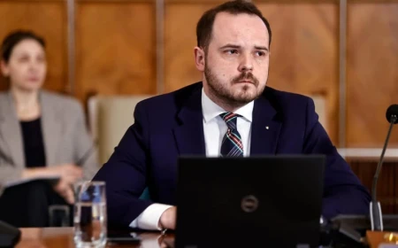 Rogobete, ironii către echipa lui Mureșan: Doamna Turcan se culcă vie și se trezește mai puțin vie, Ghinea, „să ne ferească Dumnezeu”