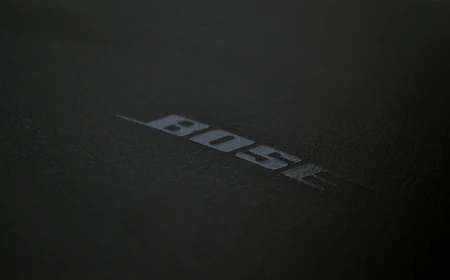 Bose lansează primele sale căști in-ear cu fir după 11 ani și au o funcție aparte: anulare activă a zgomotului