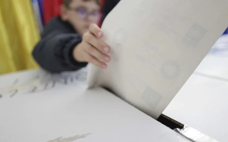 Proiectul de lege privind organizarea alegerilor anticipate, pus în dezbatere publică: Guvernul stabilește data alegerilor în cel mult 5 zile de la dizolvarea Parlamentului / Anticipatele trebuie organizate într-un termen de maximum 3 luni