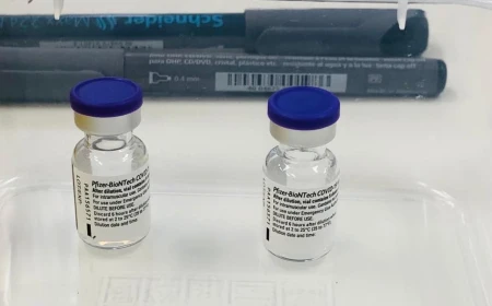 BioNTech, una dintre companiile care a dezvoltat un vaccin anti-COVID, ar putea închide trei fabrici din Germania / 1.800 de angajați și-ar putea pierde locurile de muncă