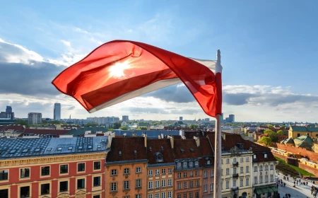 Polonia sub presiunea tot mai mare a piețelor financiare din cauza creșterii datoriei publice. Moody’s a retrogradat ratingul țării