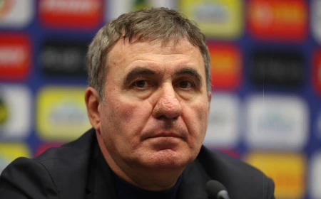 Lotul României pentru meciul cu Suedia din Liga Națiunilor: Selecționerul Hagi i-a lăsat acasă pe Bîrligea, Cicâldău, Cîrjan și Moruțan