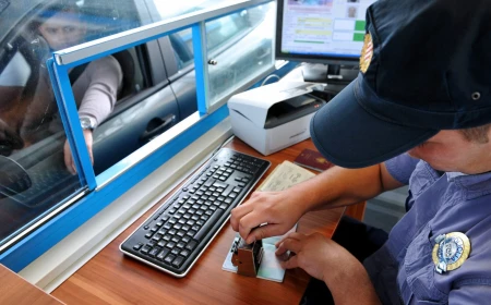 Ucraina vrea să-și relocheze punctele de trecere a frontierei în ţările vecine pentru evitarea atacurilor ruseşti