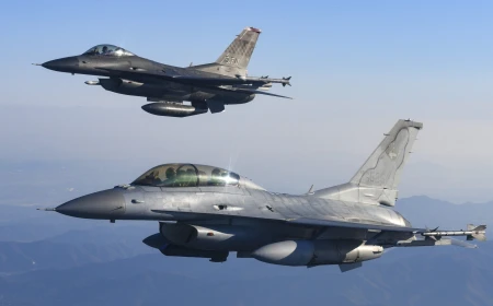 Polonia relaxează regulile de angajare împotriva aeronavelor intruse / Pilotul sau comandantul de operaţiuni va putea lua decizia de a doborî o aeronavă străină pe baza datelor radar sau a altor informaţii integrate în sistem