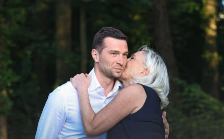 Scandal în Franța: Jordan Bardella, acuzat că a trimis mesaje antisemite în tinerețe / Liderul extremei drepte dă în judecată Mediapart pentru defăimare