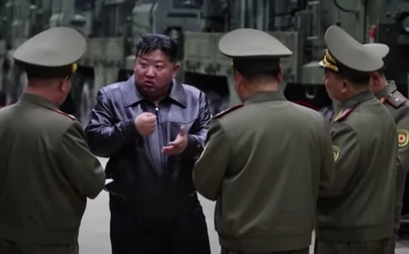 Coreea de Nord afirmă că a testat duminică o armă de „tip nou” / Kim Jong Un a salutat „o demonstraţie frapantă a unei tehnologii de apărare ultramoderne”