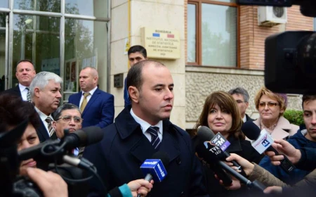 Alexandru Muraru: Domnule președinte, vă rog nu ne dați lecții referitoare la consensul partidelor