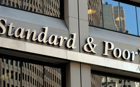 Ilie Bolojan se întâlnește joi cu o delegaţie a agenţiei internaţionale de rating financiar Standard & Poor’s
