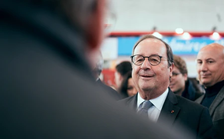 Fostul președinte Francois Hollande afirmă că ar putea candida la președinție în 2027 dacă va vedea o şansă reală de victorie