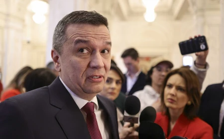 Grindeanu afirmă că îi va face plângere penală lui Dominic Fritz pentru că l-a acuzat că ar fi luat şpagă de la americani