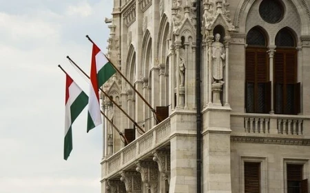 Cea mai mare bancă din Ungaria, OTP Bank Nyrt, analizează retragerea din Rusia / Ar fi avut clienți care prestau servicii pentru organizații apropiate de Kremlin