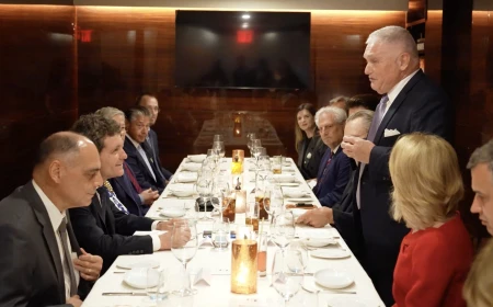 Președintele Nicușor Dan s-a întâlnit la New York cu foști ambasadori ai SUA în România