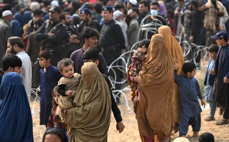Pakistan spune că a lovit 10 obiective în Afganistan după ce a acuzat Kabulul de atacuri cu drone