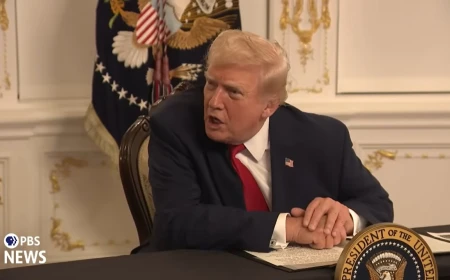 Trump, pe „mute” într-o conferință de presă. Răspunsul televiziunilor interzise de președinte la Casa Albă