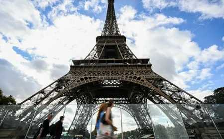 Eiffel Tower chief to step down after female staff excluded during Hindu delegation visit