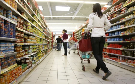 Sondaj INSCOP: 86.1% dintre români consideră că prețurile vor crește în următoarele șase luni / Doar 11.3% dintre români intenționează să cumpere o locuință în următoarele șase luni