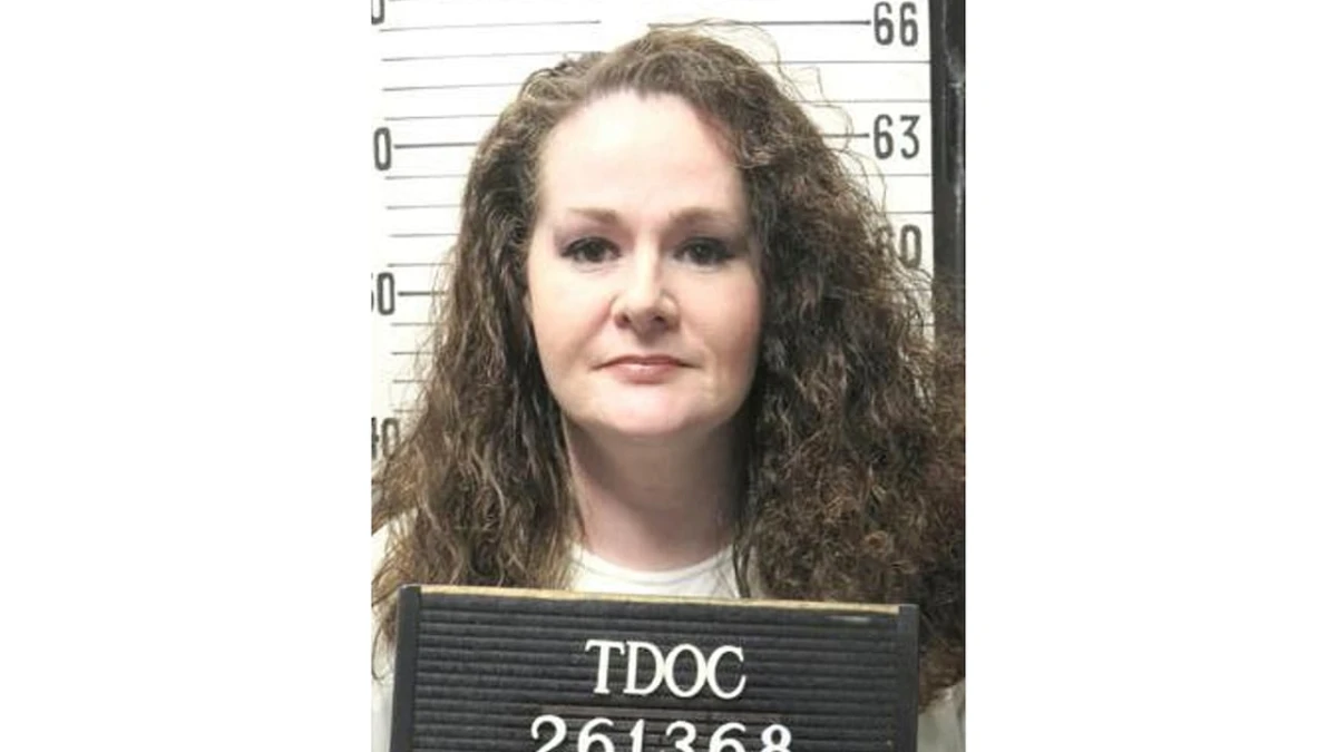 Christa Pike on ventilator after surviving Tennessee execution attempt, lawyer says