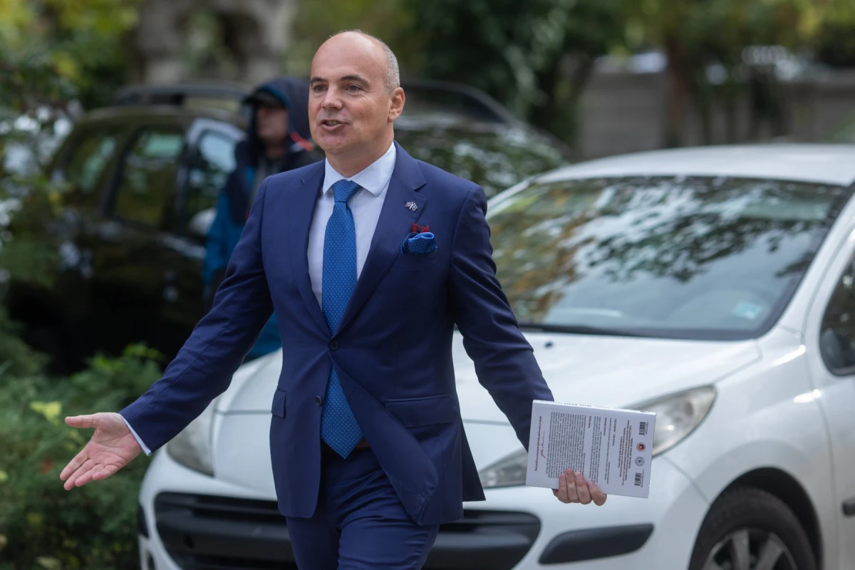 Rareș Bogdan, atac la Ilie Bolojan pe motiv că proprietarii apartamentelor de 800.000 de euro nu își vor mai permite să plătească impozitul pe proprietate