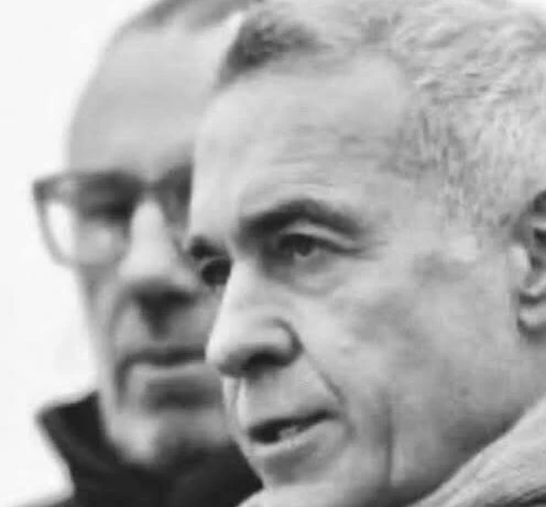 VIDEO | Nicolae Voiculeț a cântat pentru Georgescu în fața Arestului Central, după ce a participat la un eveniment girat de Primăria Capitalei