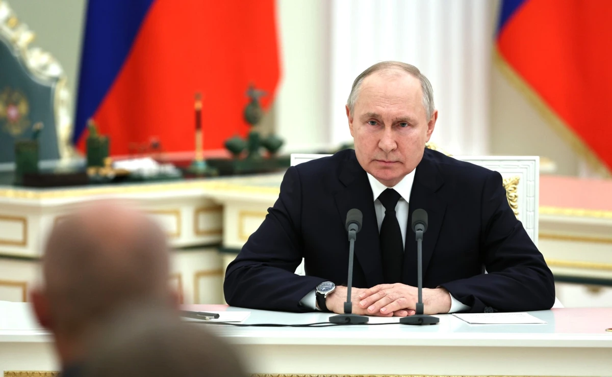 Moaștele la care s-a rugat Putin, trimise pe front, ar fi fost pierdute de ruși / Biserica Ortodoxă rusă neagă