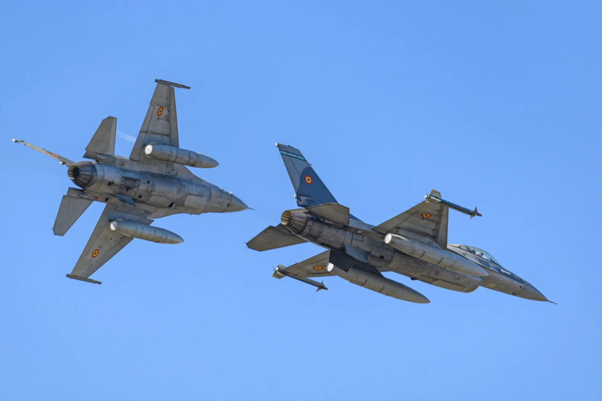 Taiwanul a primit primele avioane de luptă F-16V fabricate în Statele Unite, pe fondul tensiunilor crescute cu Beijingul / Aeronavele fac parte dintr-un contract semnat pentru 66 de aparate, în valoare de 8 miliarde de dolari