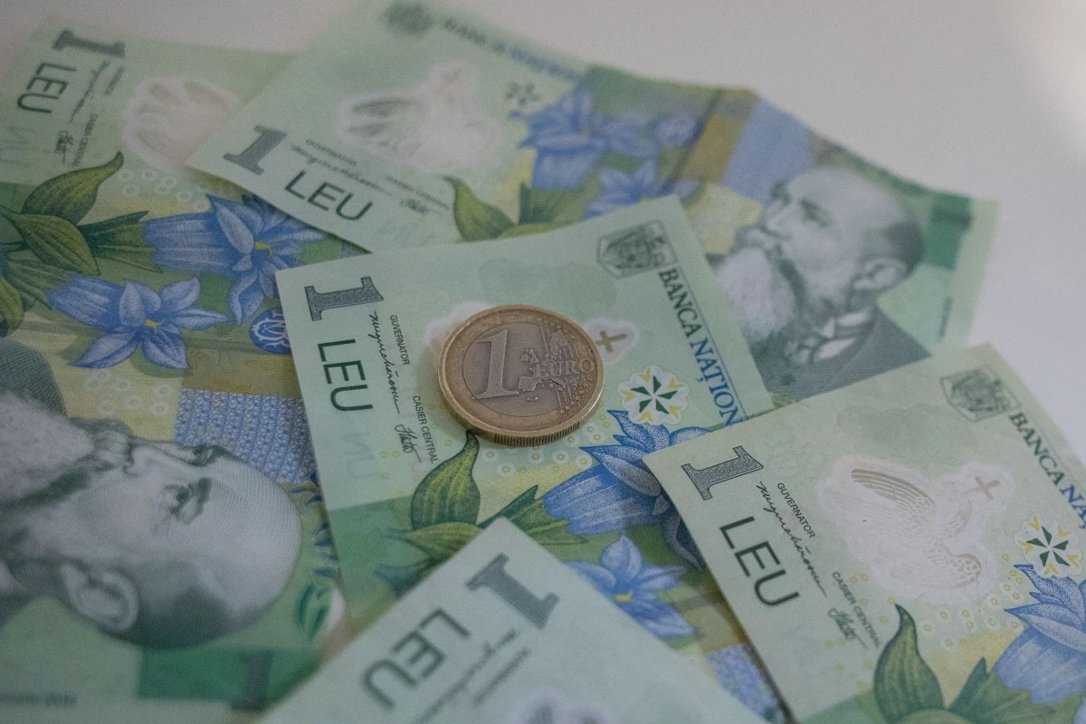 BREAKING Euro, la nivel record. Curs BNR: 5,3447 lei/euro