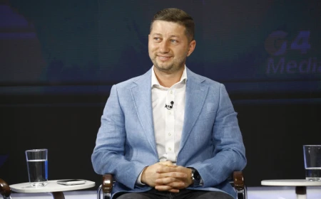 VIDEO: Ionuț-Corneliu Dumitraș, fondator și CEO al YZZY: Românii încep să înțeleagă că un produs utilizat nu este un compromis ci o decizie financiară. Cât poți economisi și de ce foarte multe dispozitive rămân uitate în sertare