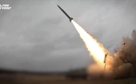 Zelenski: Ucraina foloseşte pentru prima dată în luptă racheta balistică tactică FP-7