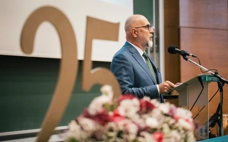 Universitatea maghiară Sapientia, 25 de ani de activitate în Ardeal / Kelemen Hunor: Majoritatea tinerilor care studiază aici s-au născut deja într-o Transilvanie în care există o universitate maghiară
