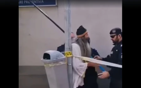 Stegarul Dac, reținut 24 de ore, acuzat că a lovit un jandarm în timpul protestului din fața Arestului Central / Polițiștii cer arest preventiv