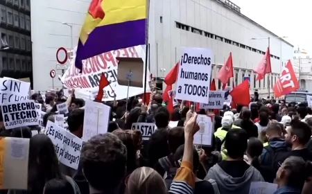 Proteste violente la Madrid și în alte orașe din Spania, legat de prețurile la locuințe / Revolta s-a aprins după ce unei pensionare de 87 de ani i-a fost majorată chiria cu 275%